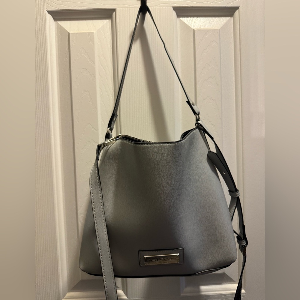 Jones New York Classic Gray Shoulder Bag